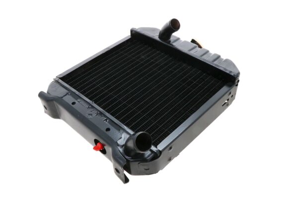 Radiator Kubota B6001, B7001, B7100, B6100 - Image 2
