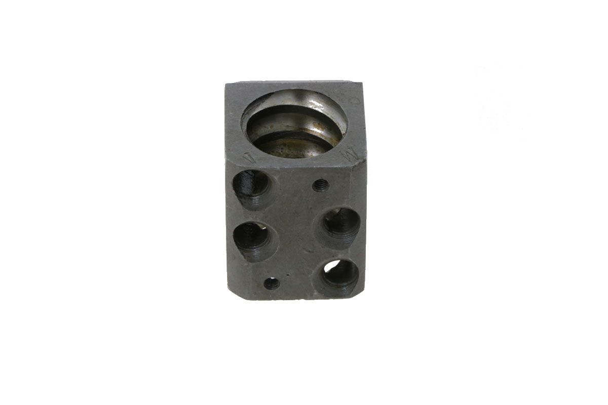 Steering box nut Yanmar, YM, Kubota, L-Serie , Case IH 235