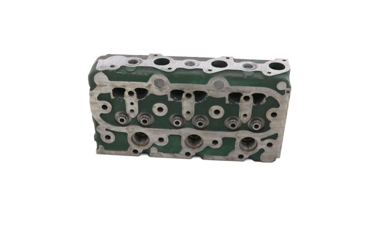 Cylinder head indirect injection Kubota D650, B6001, B6100