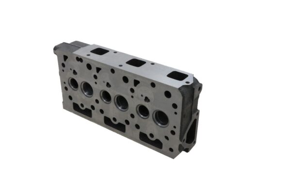 Cylinder head Indirect injection Kubota D902 - Image 3