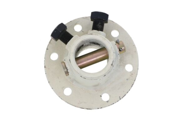 Wheel hub Iseki TX1000, TX1210, TX1300, TX1500, TX1410, TX1510, TX145, TX155 - Image 2