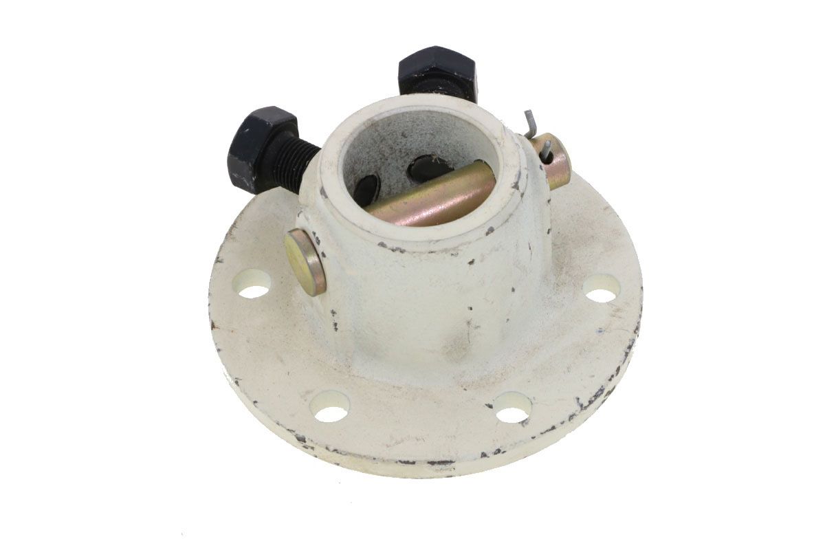 Wheel hub Iseki TX1000, TX1210, TX1300, TX1500, TX1410, TX1510, TX145, TX155