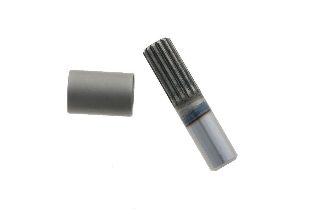 Kubota Shaft + Sleeve 4WD L185, L245, L260, L1501, L1511, L1801, l1901, L2201, L2203, L2501, L2601, L3301, Kioti L, LB, LK-Serie