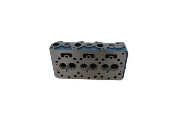 Cylinder head Kubota D850, D950, Kioti TD950C - Image 2