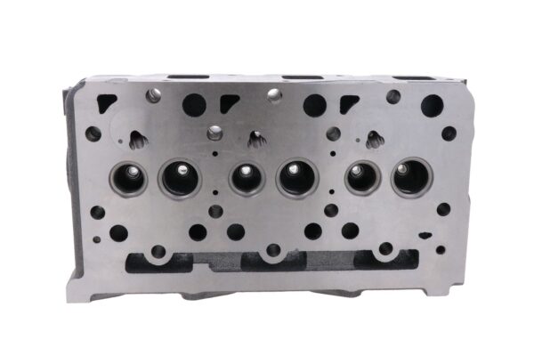 Cylinder head Kubota D1703 - Image 2