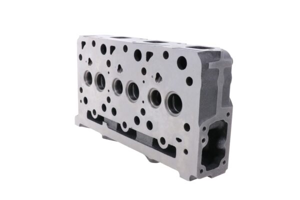 Cylinder head Kubota D1703 - Image 4