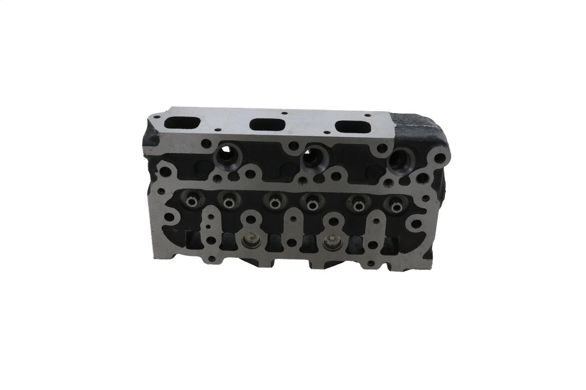 Cylinder head Indirect injection Kubota D782