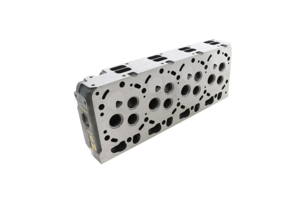 Cylinder head Kubota V3300 (12 Valves Indirect Injection) - Image 3