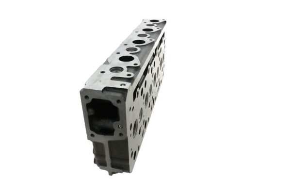 Cylinder head Indirect injection Kubota V1903 - Image 3