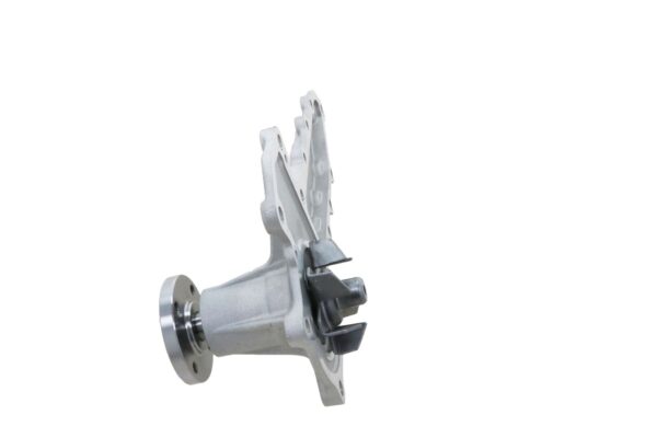 Water pump Kubota V2003, V2203-M-DI, V2403-M-DI, - Image 6