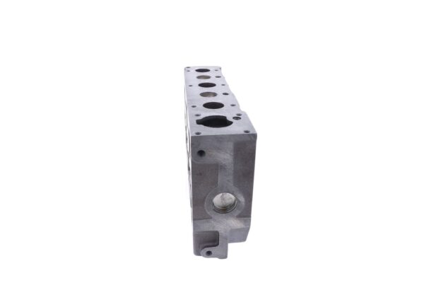 Cylinderhead Perkins 403D-15, 403D-17 - Image 2