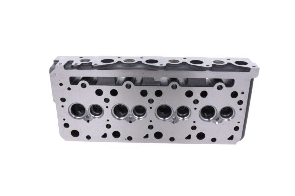 Cylinder head Kubota V2403 DI - Image 3