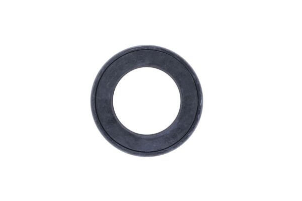 Thru shaft seal 4WD / PTO shaft seal Kubota L, L1, M-types - Image 2