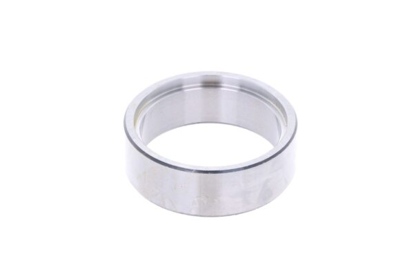 Bushing shaft seal rear Iseki TE4270, TE4350, TL1900, TL1901, TL2100, TL2101, TL2300, TL2301, TL2500, TL2501, Bolens G272, G274, 2702, 2704, - Image 2