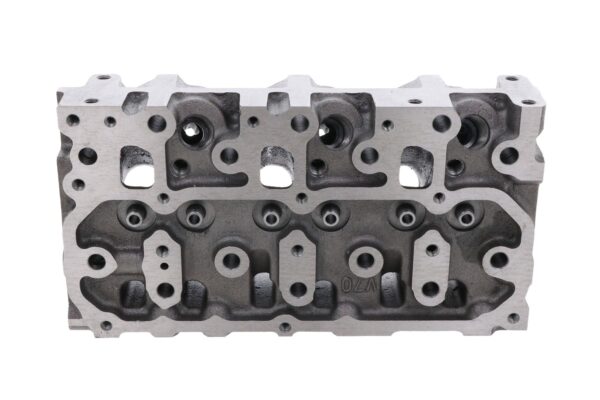 Cylinder head Indirect injection Yanmar 3TNV70, 3YM20, Komatsu 3D70E, - Image 2