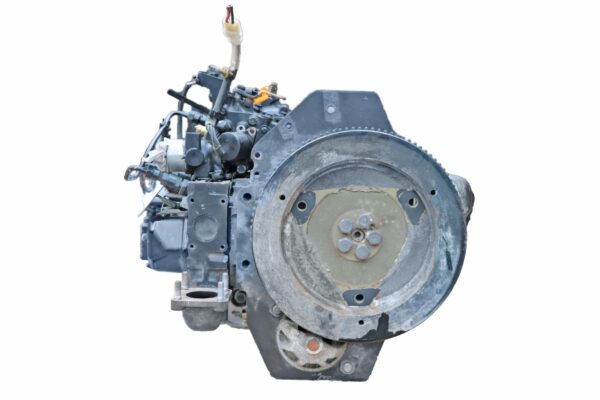 Yanmar 3TNE68 engine - Image 4