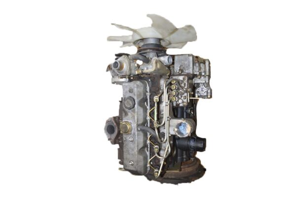 Isuzu / Iseki E4CC engine - Image 2