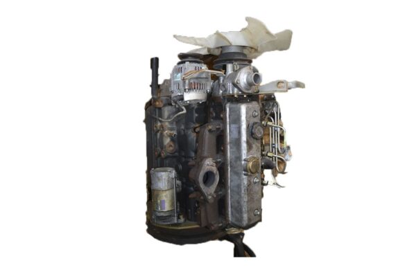 Isuzu / Iseki E4CC engine - Image 3