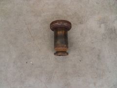 Clutch release bearing axle with bearing Kubota B6000