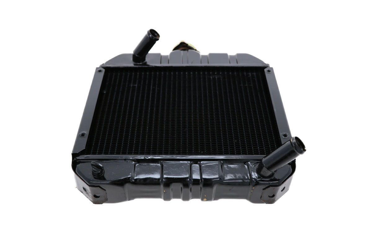 Kubota radiator B6000 - TP11764 | Worldwide shipping | TracPartz