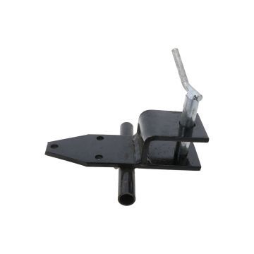Under-mount towing hook with pull pin